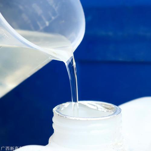 混凝土減水劑聚羧酸鹽高性能減水劑減水劑現(xiàn)貨批發(fā)高和建材